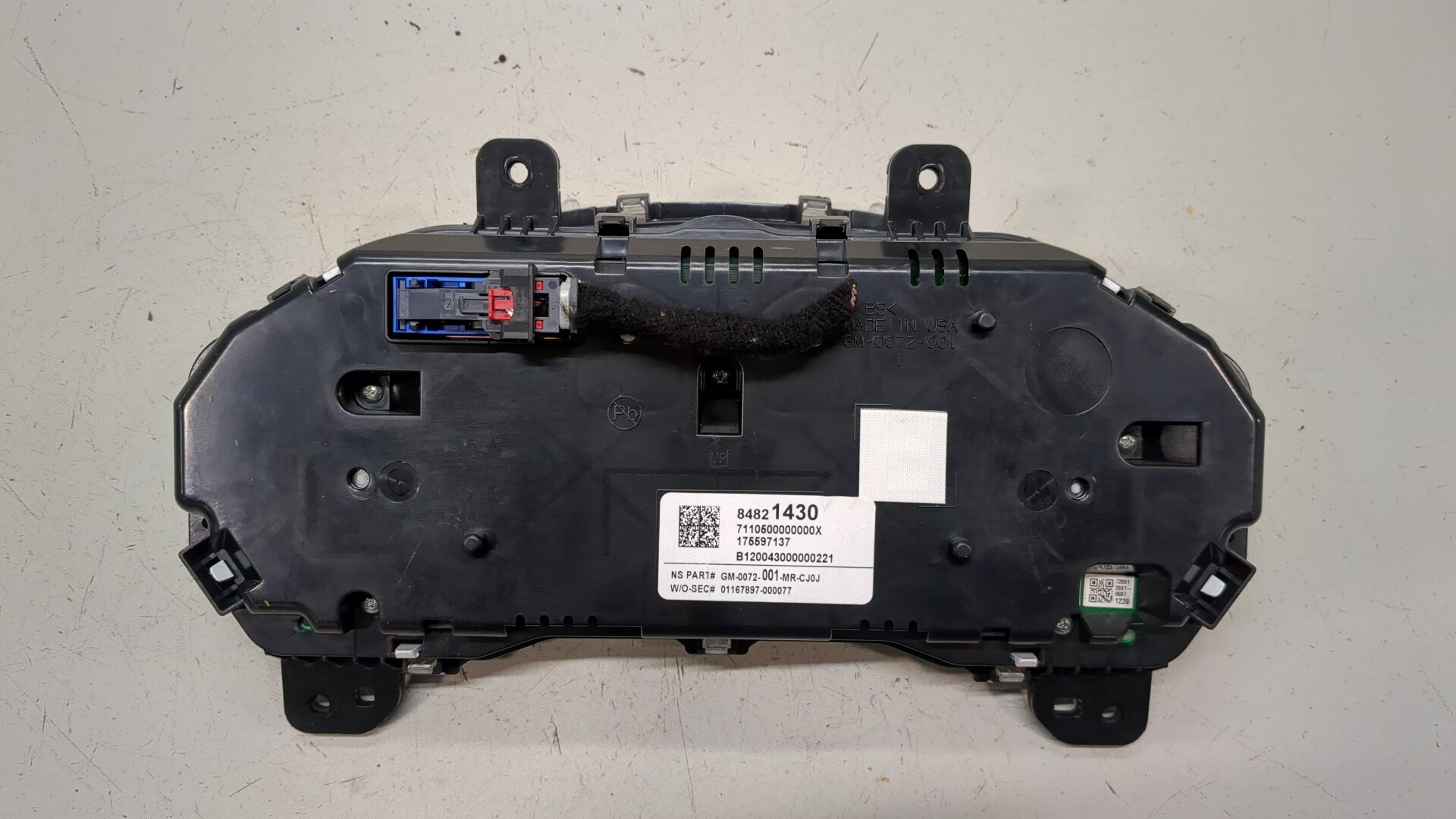 Панель приборов