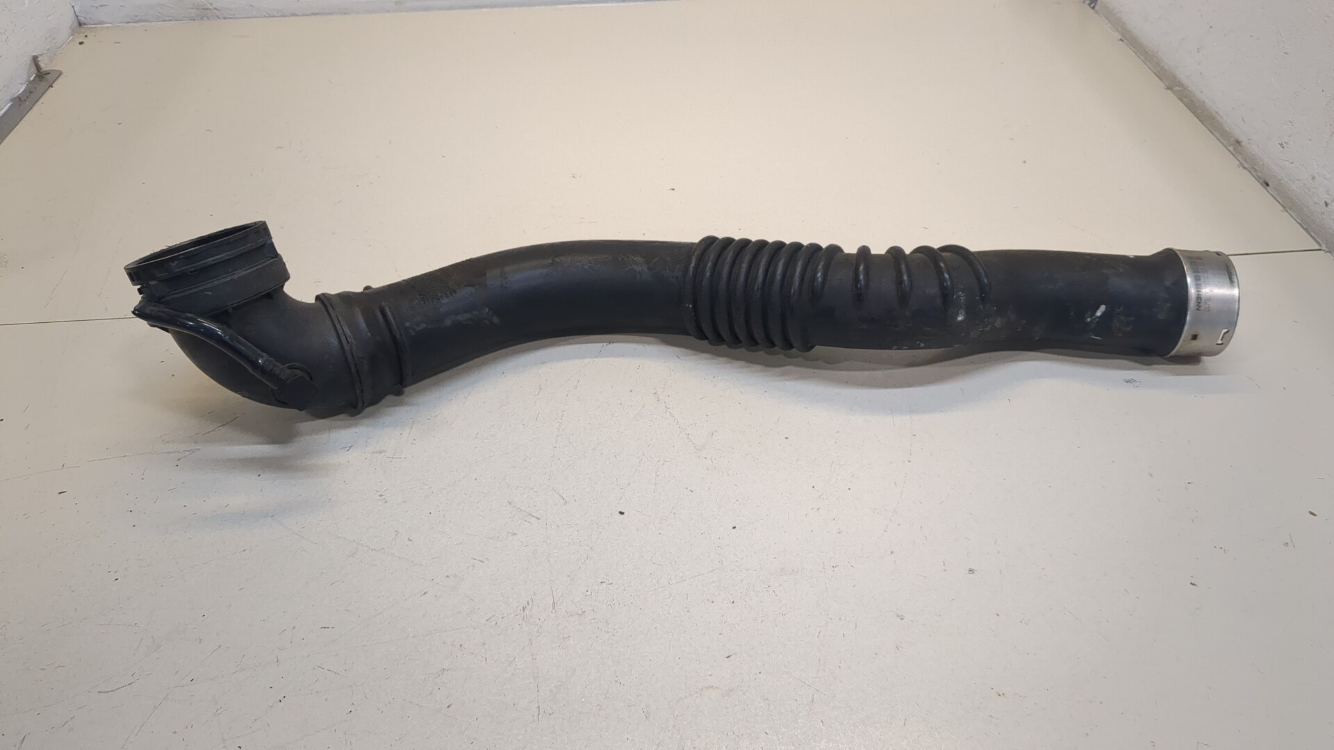 Патрубок интеркулера