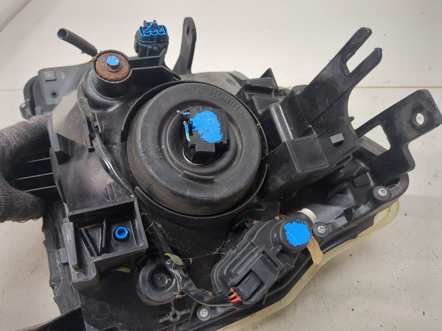 Фара правая