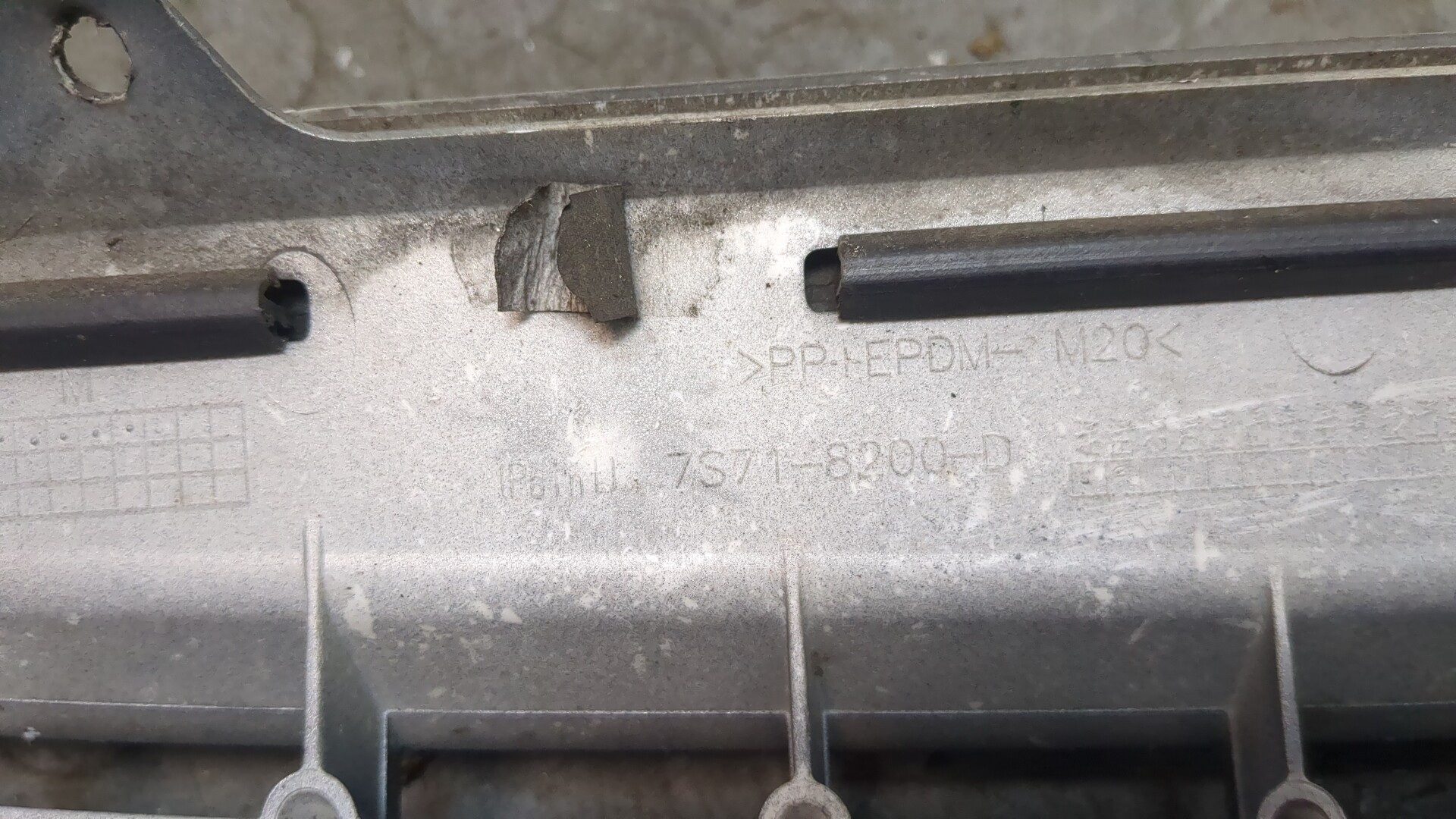 Решетка радиатора