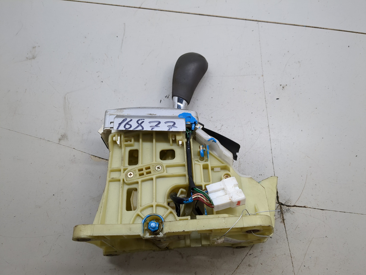 Кулиса МКПП / АКПП