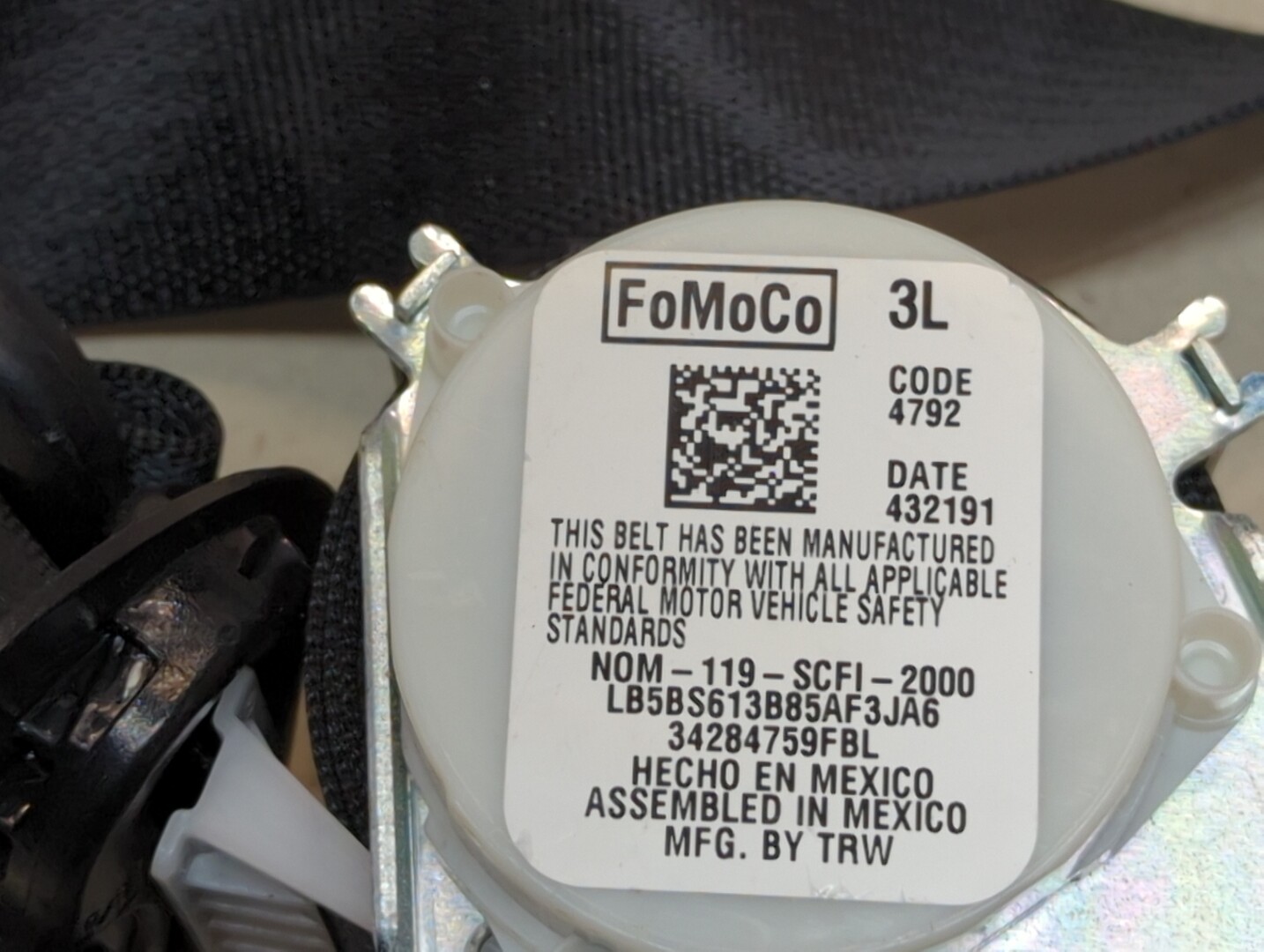 Ремень безопасности