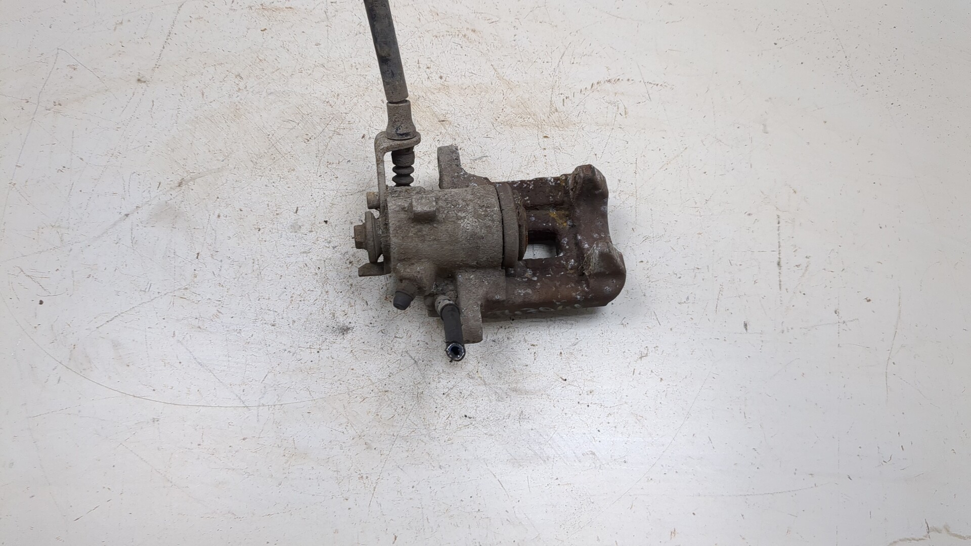 Суппорт задний правый