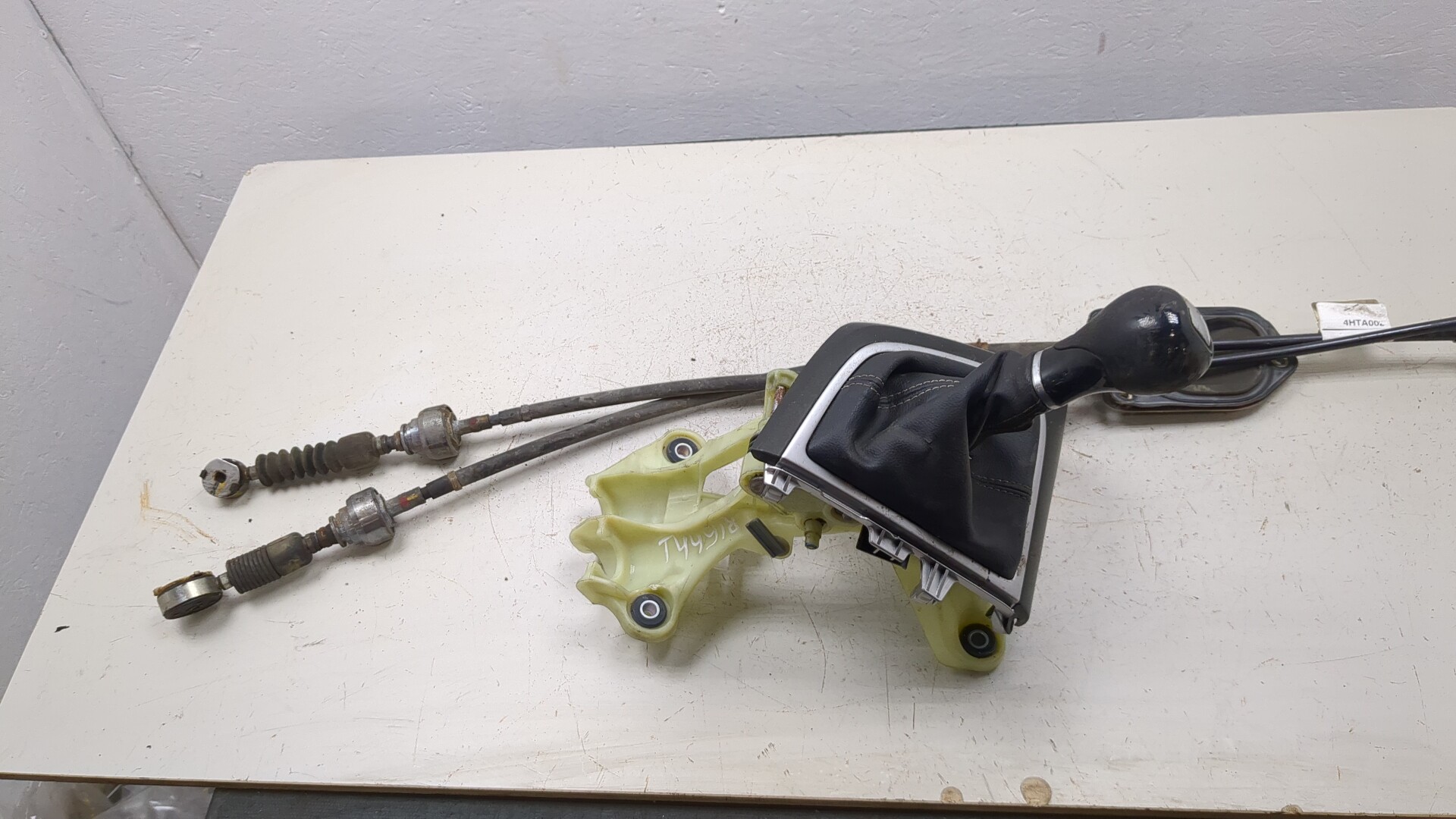 Кулиса МКПП / АКПП