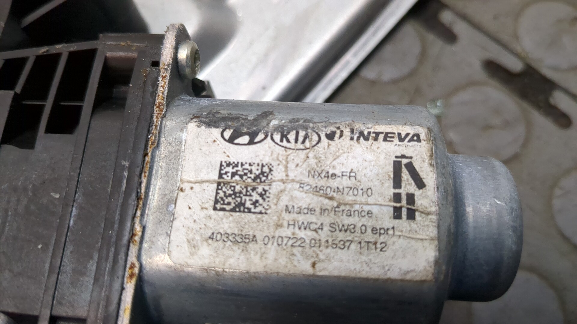 Стеклоподъемник электр. передний правый