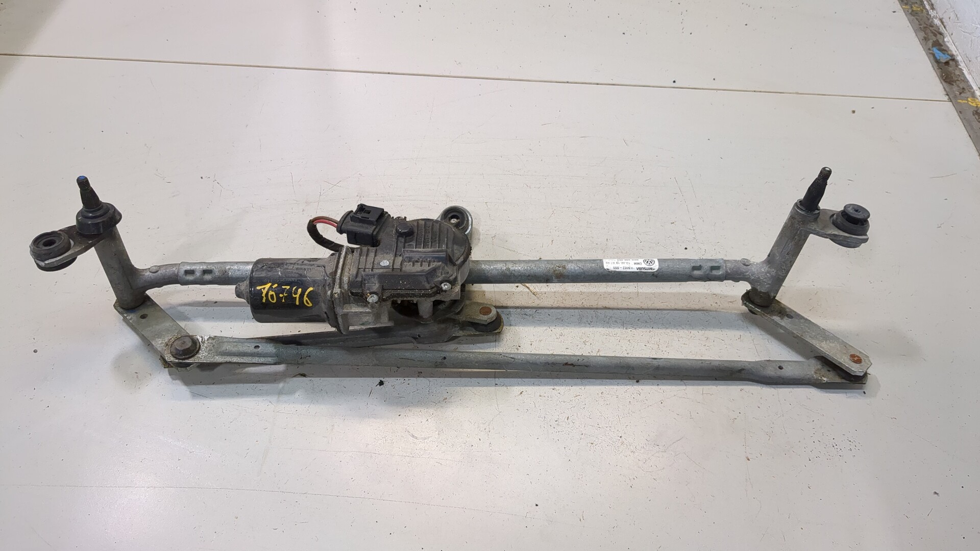 Трапеция стеклоочистителей