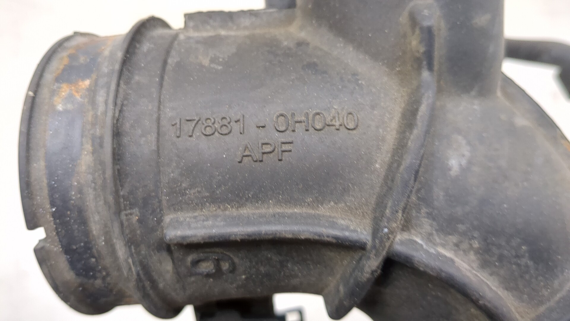 Патрубок воздушного фильтра