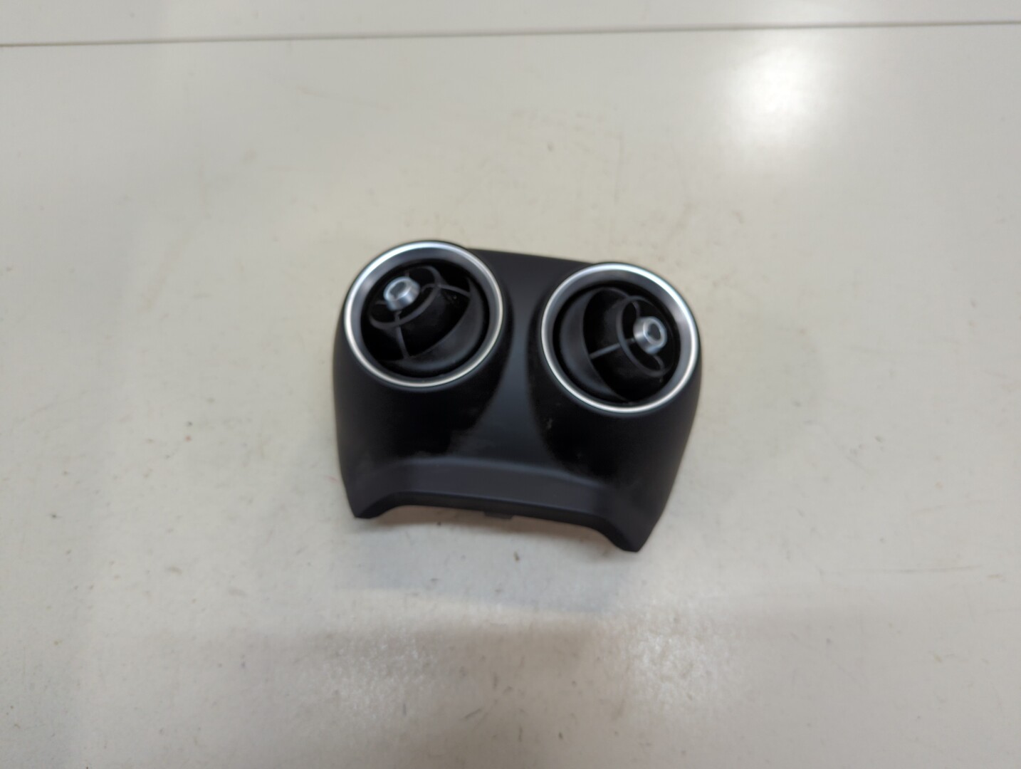 Дефлектор воздушный