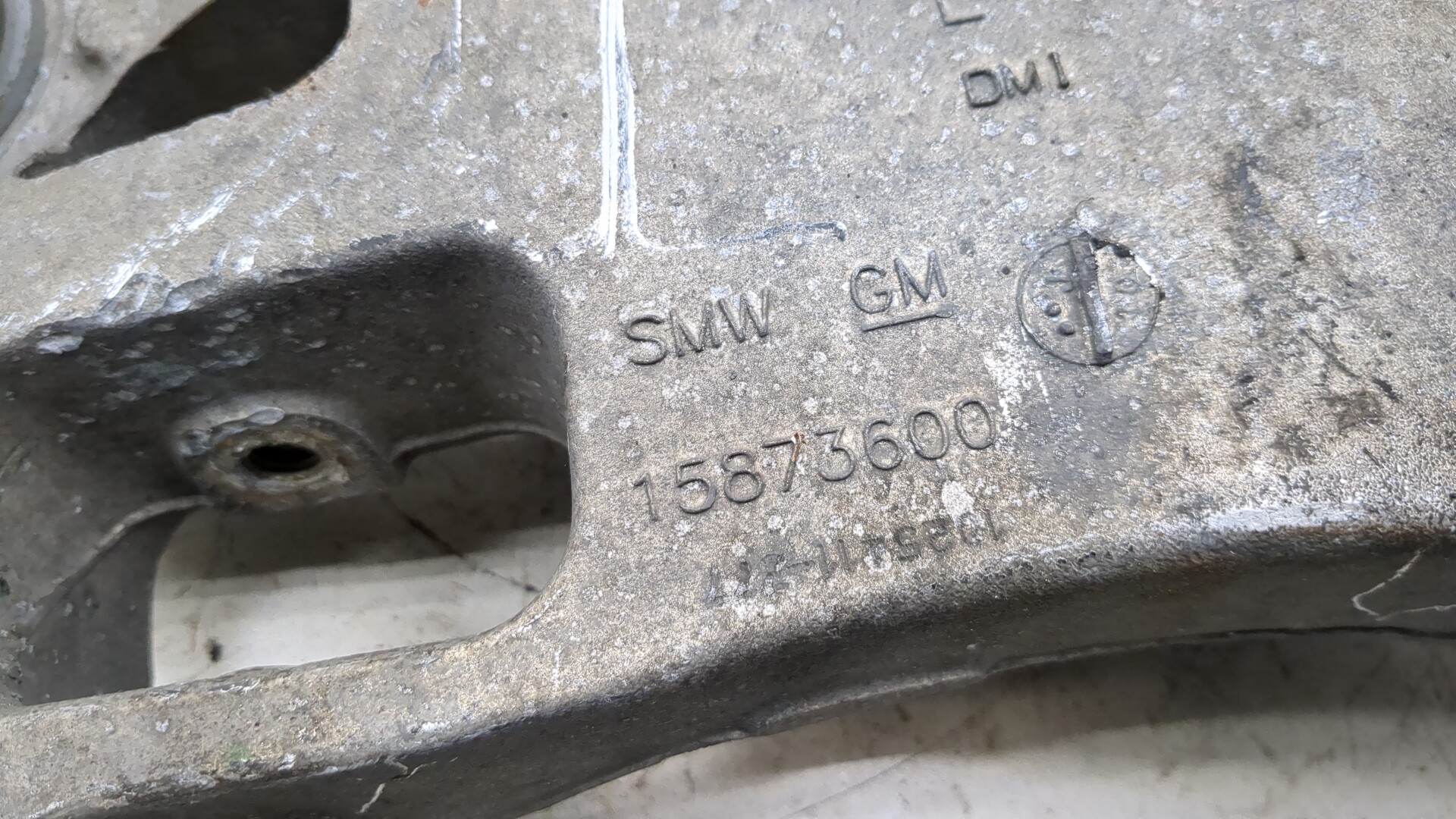 Рычаг задний левый