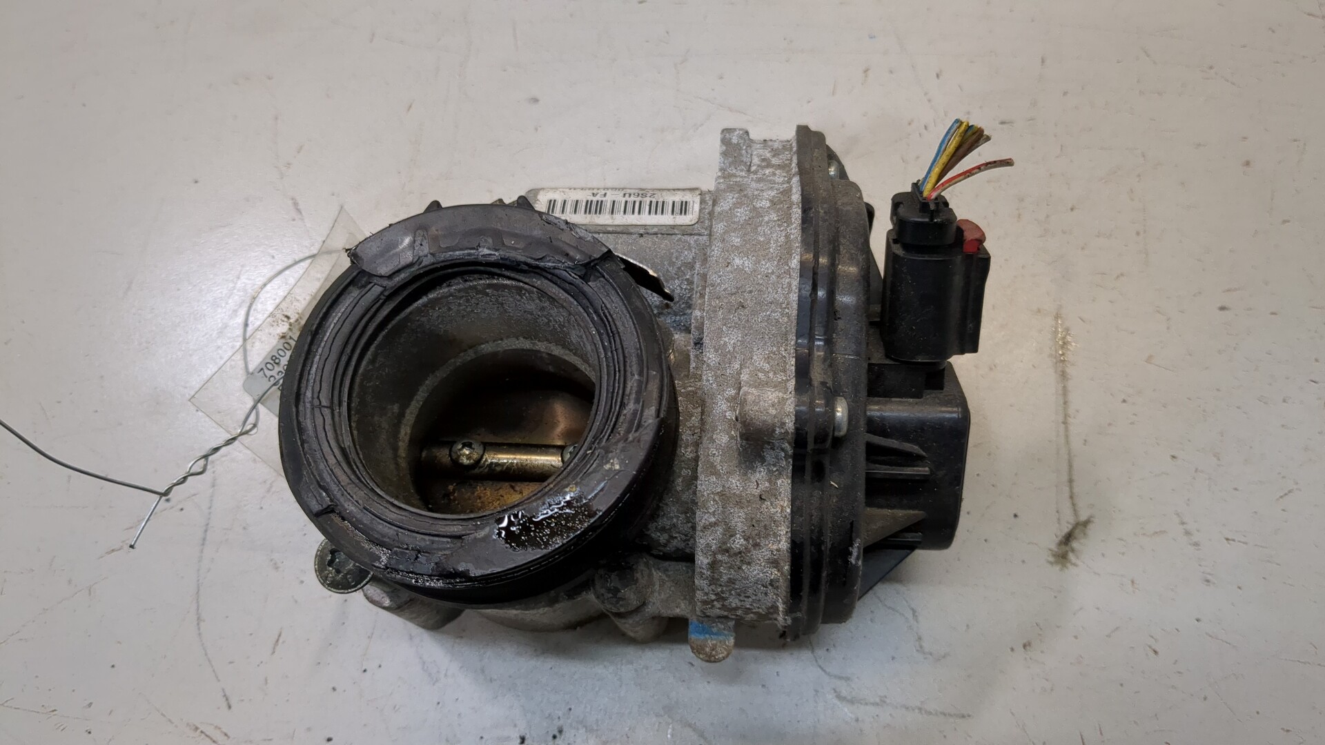 Заслонка дроссельная электрическая