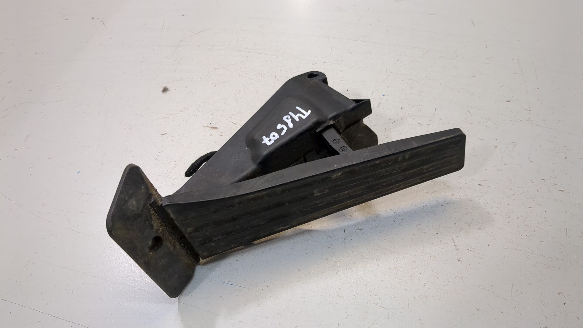 Педаль газа