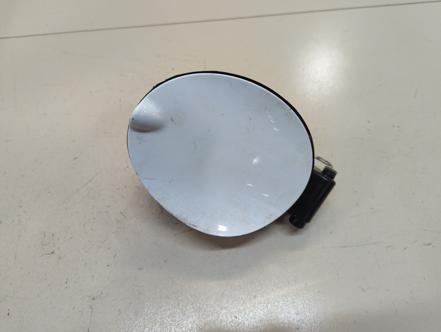 Лючок бензобака