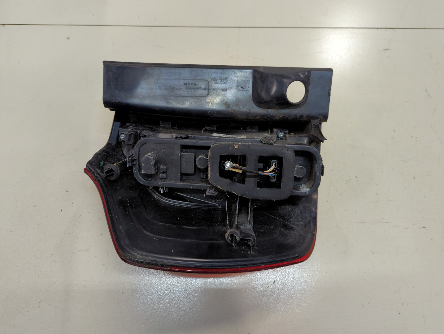 Фонарь задний правый