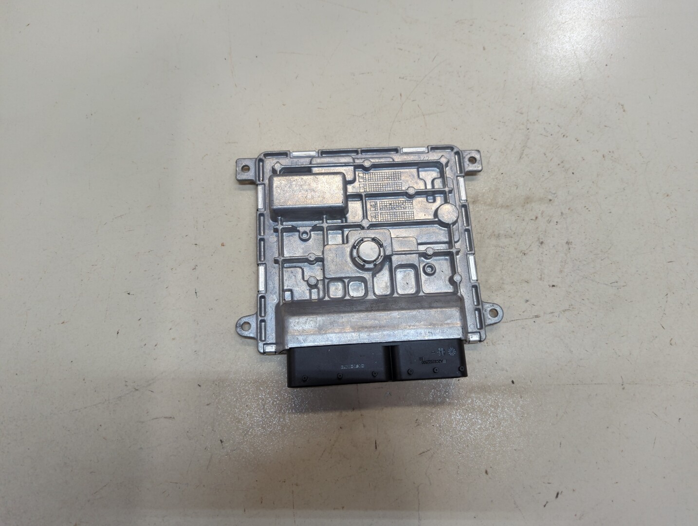 Блок управления двигателем