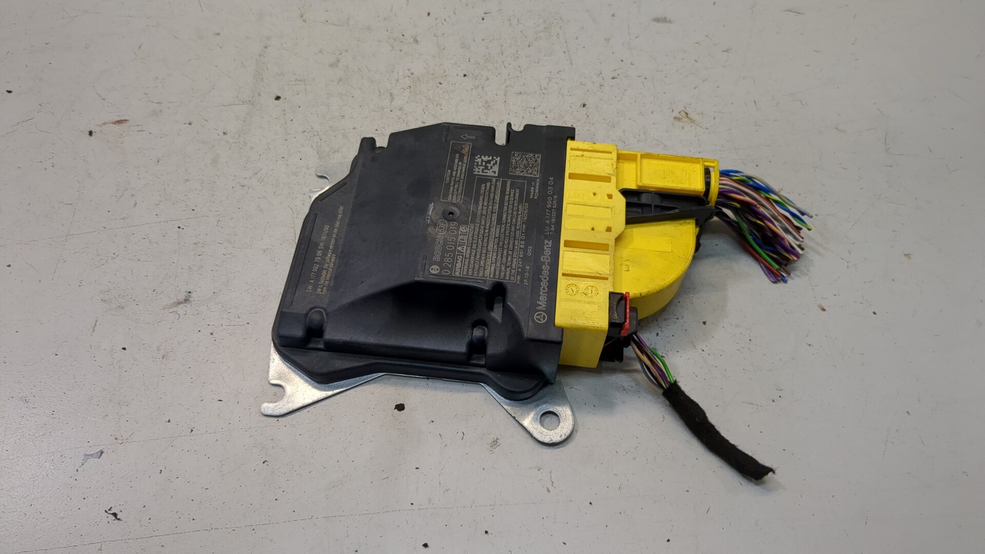 Блок управления подушек безопасности (AIR BAG)