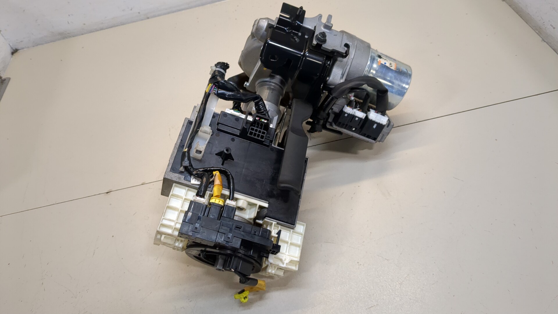 Серводвигатель рулевой рейки