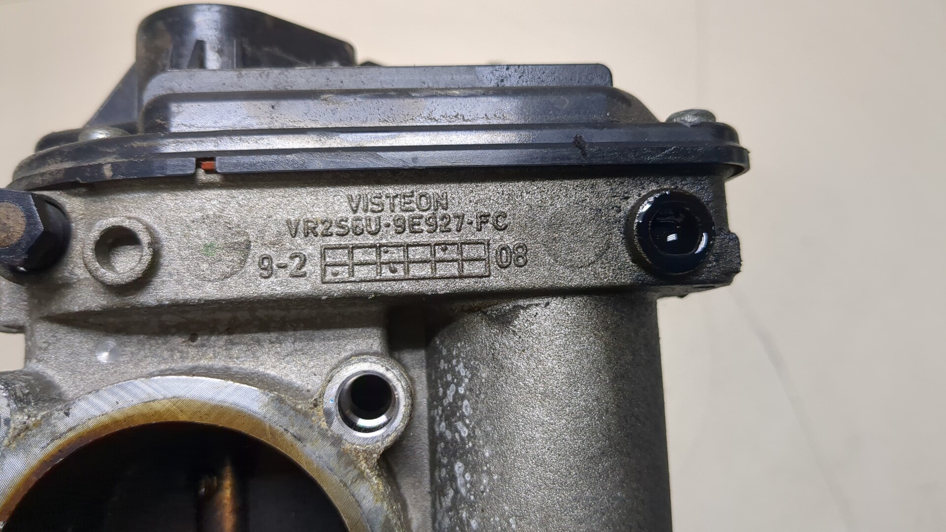 Заслонка дроссельная электрическая