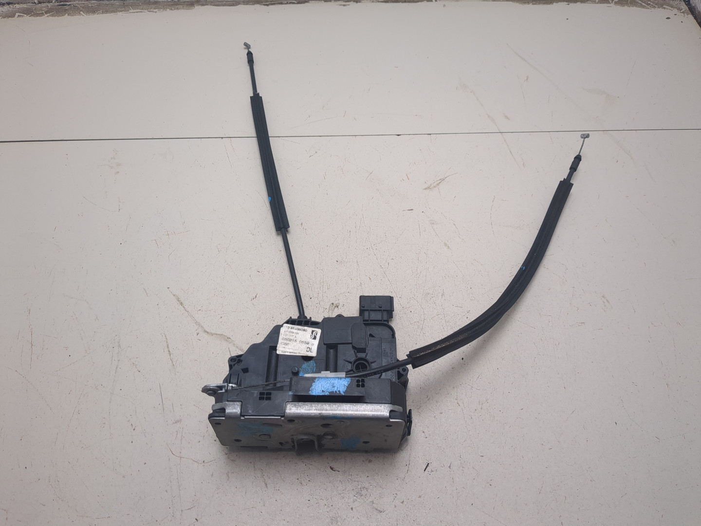 Замок двери сдвижной