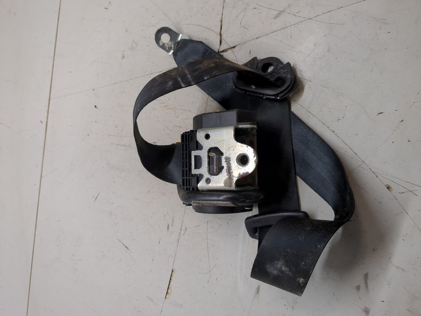 Ремень безопасности