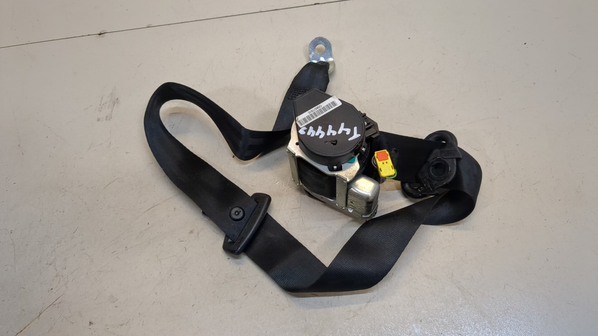 Ремень безопасности