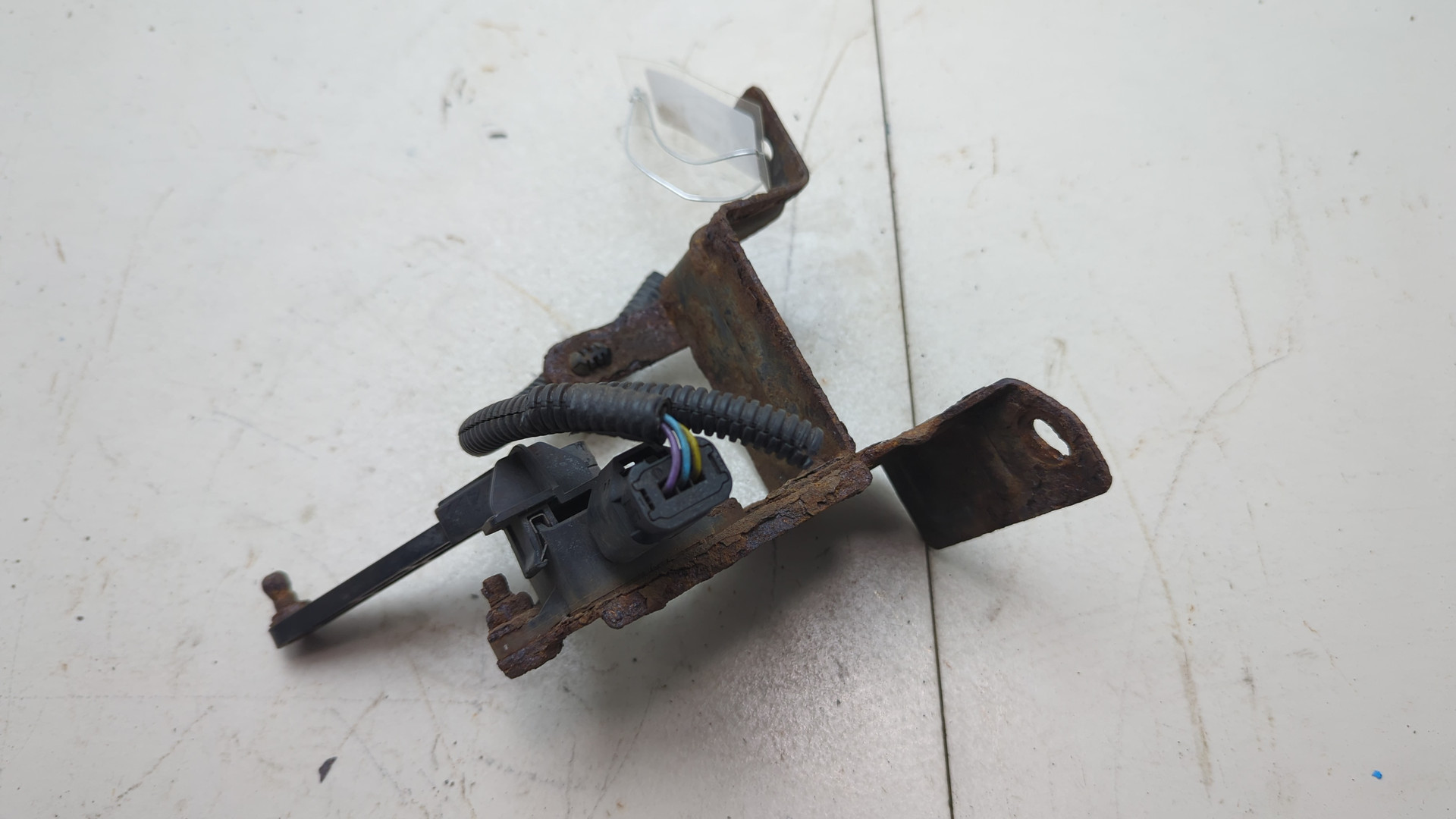 Датчик регулировки дорож. просвета