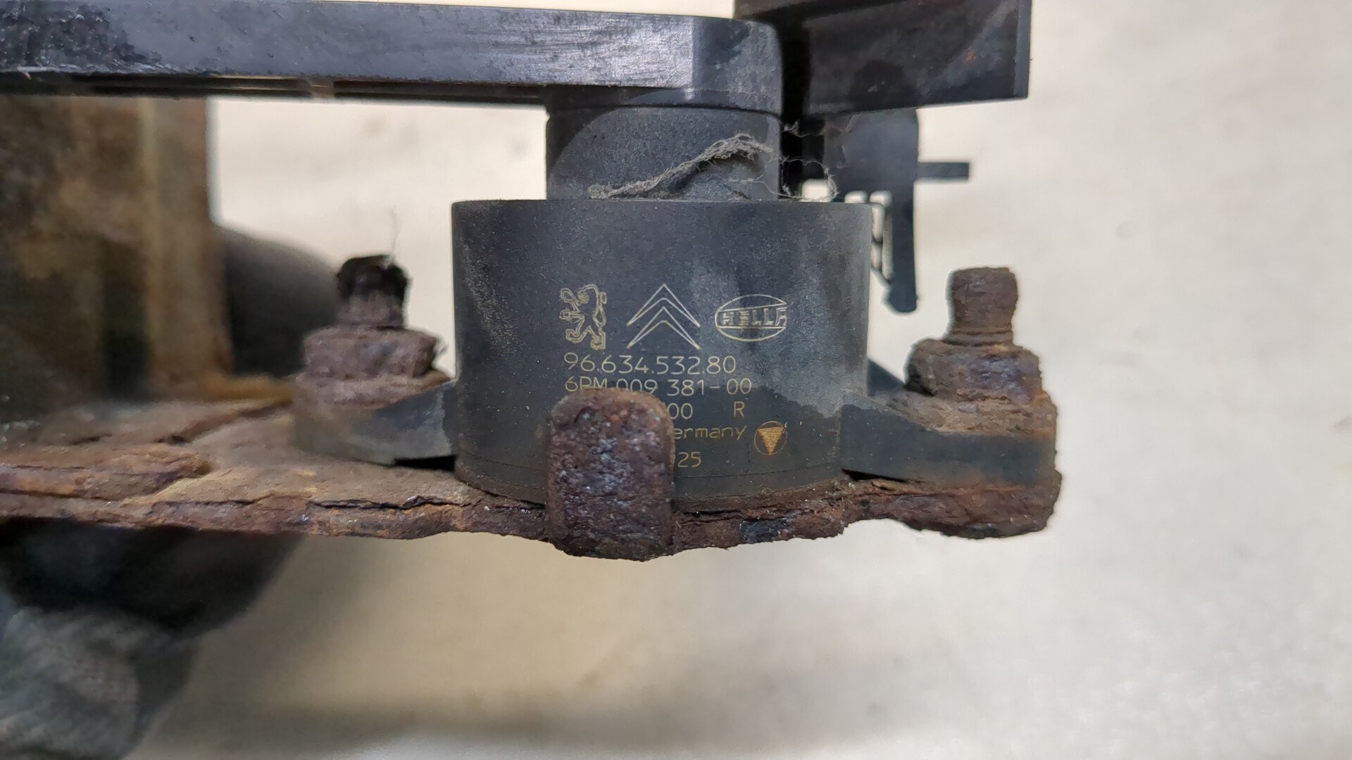 Датчик регулировки дорож. просвета