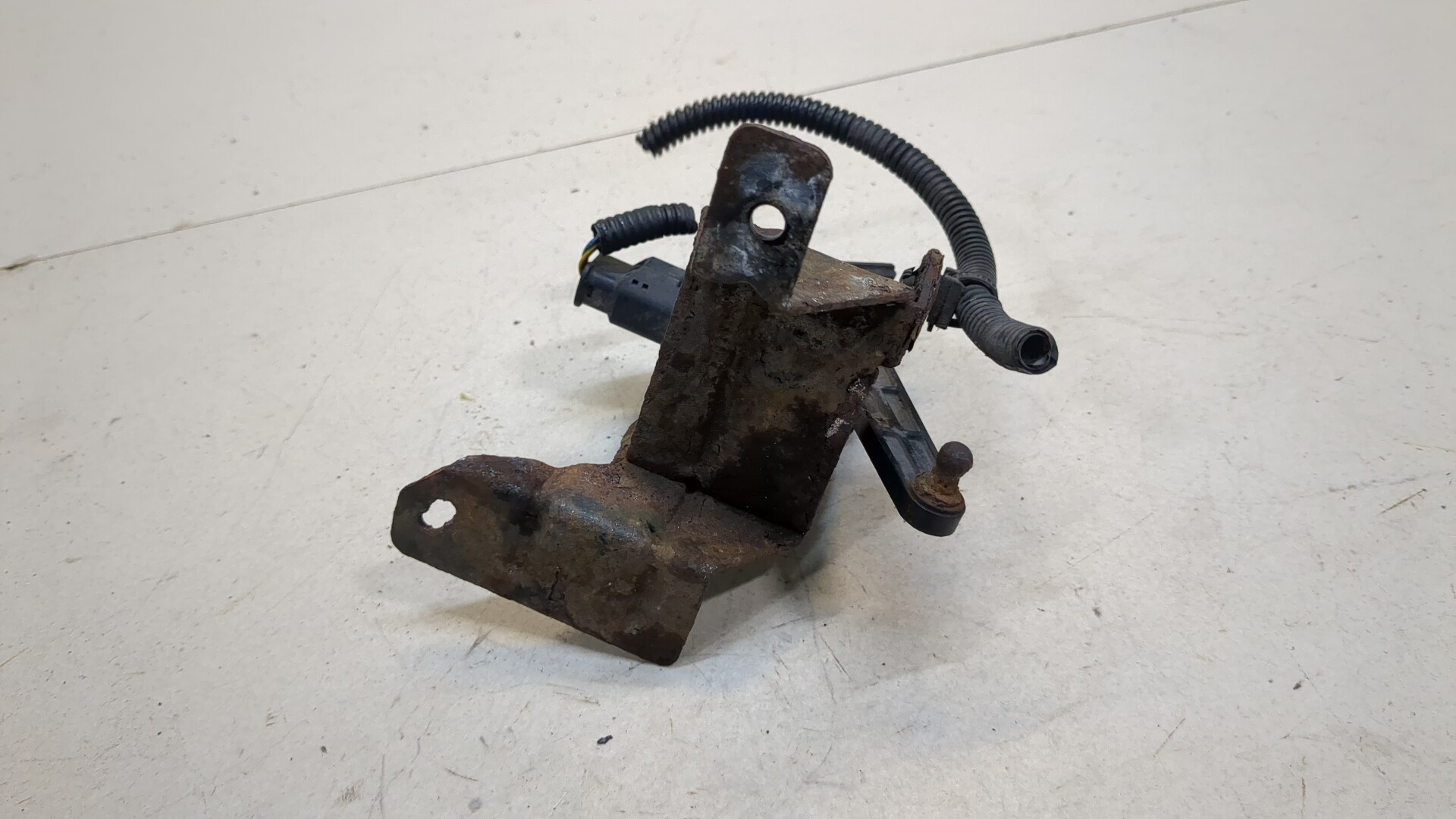 Датчик регулировки дорож. просвета