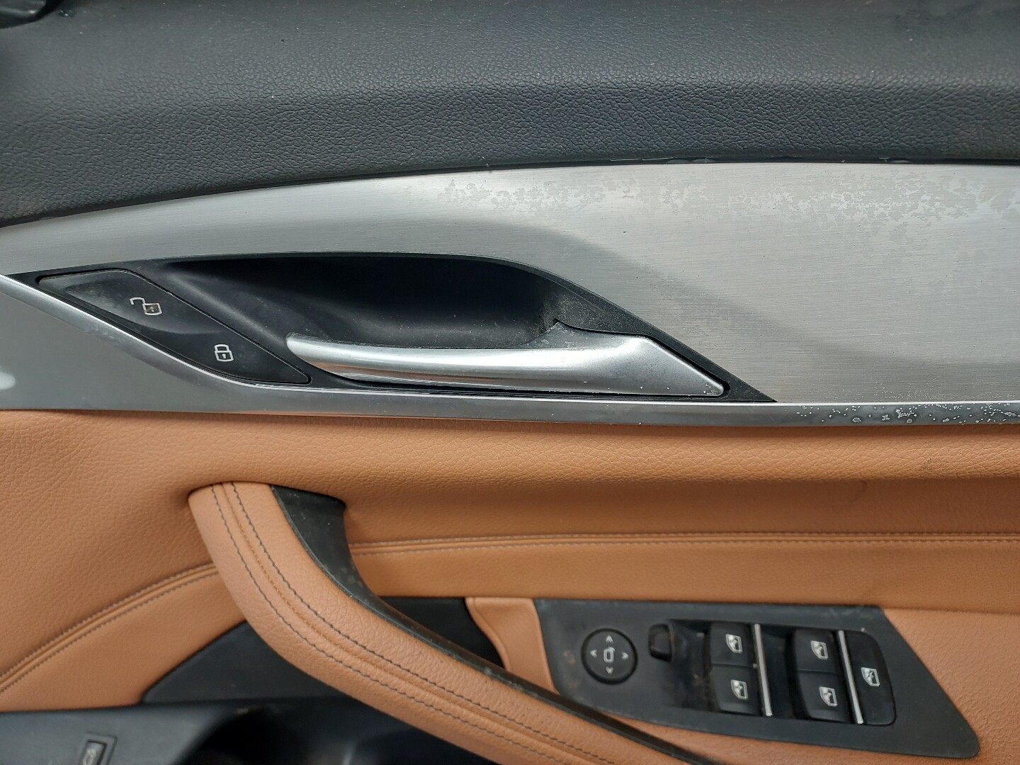 Дверь передняя правая