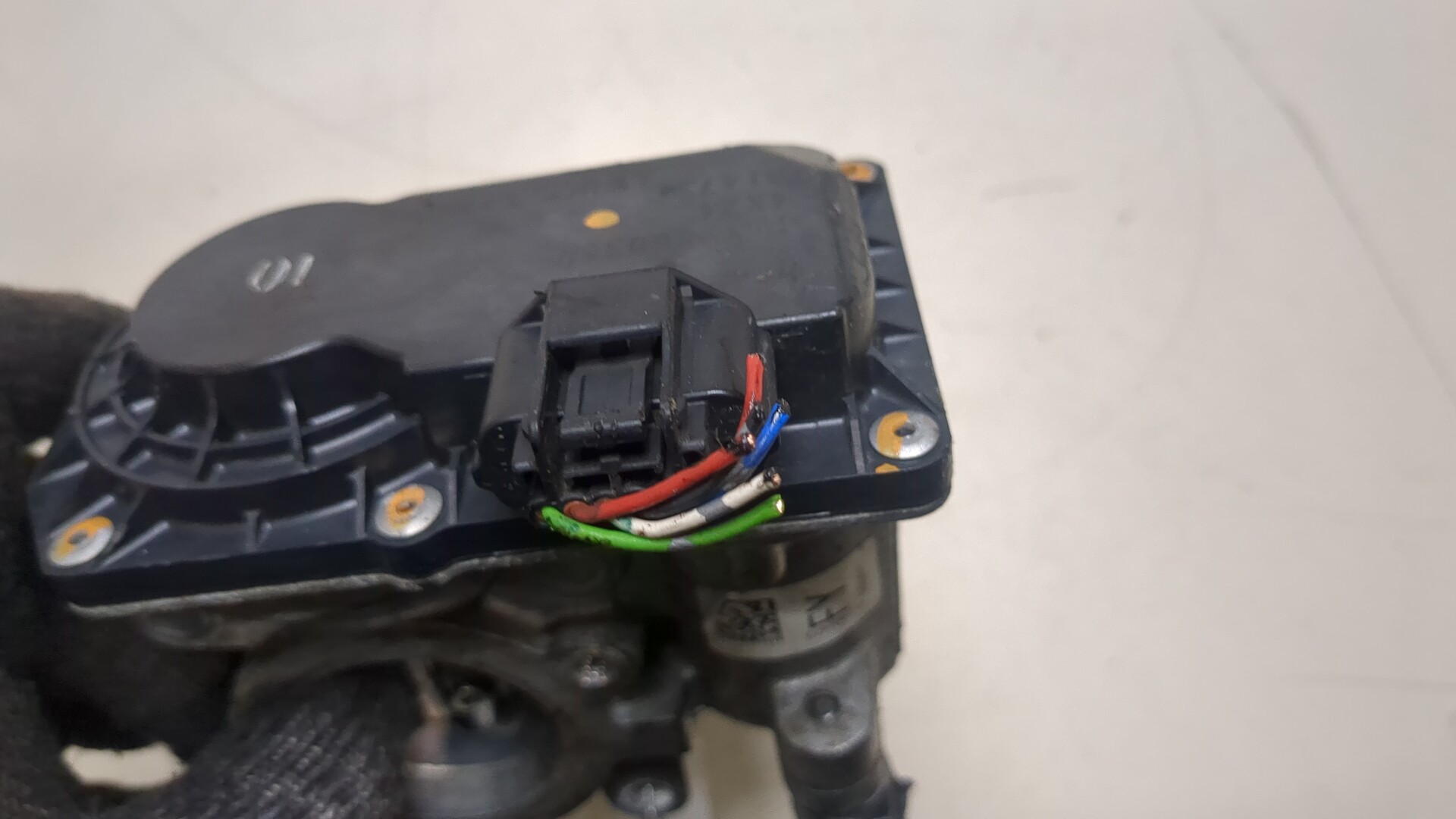 Заслонка дроссельная электрическая