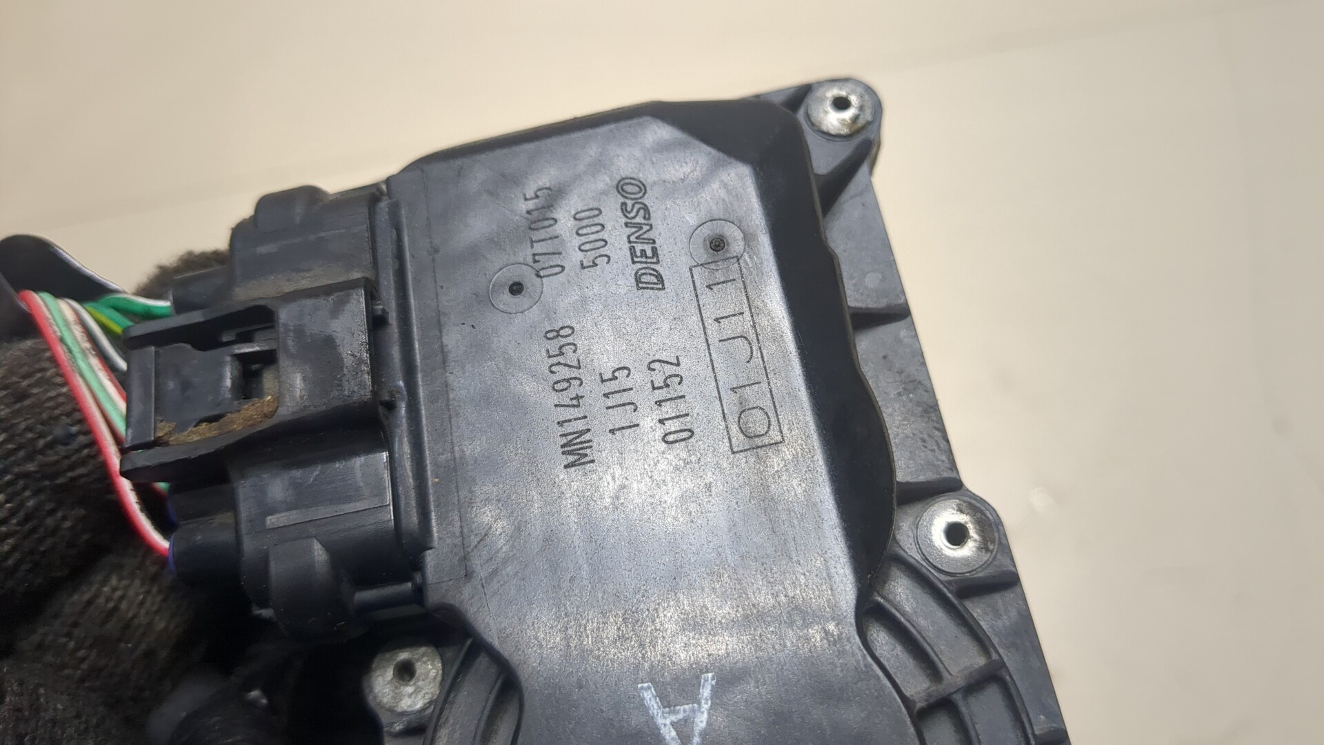 Заслонка дроссельная электрическая