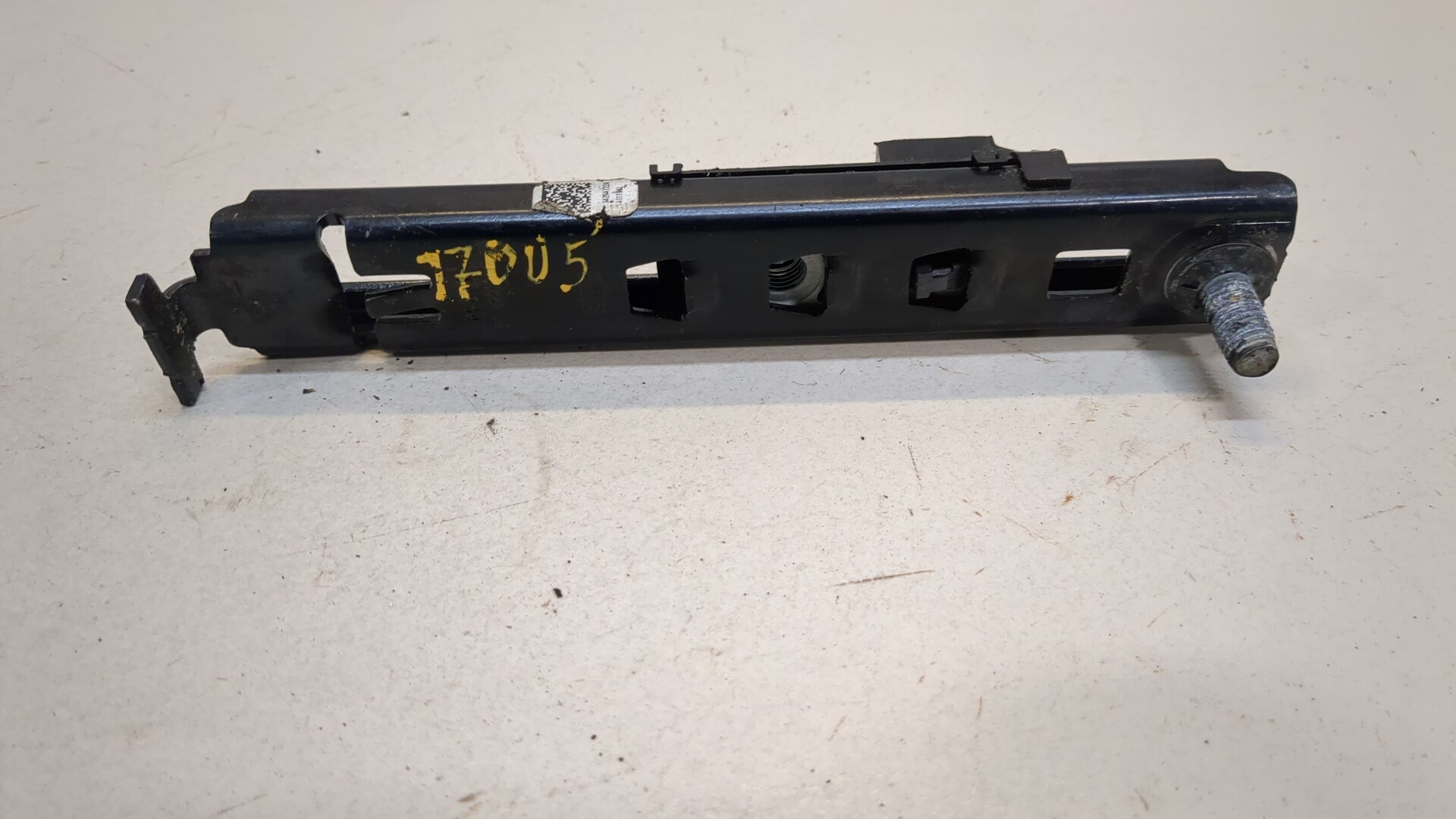 Кронштейн (сопут. товар)