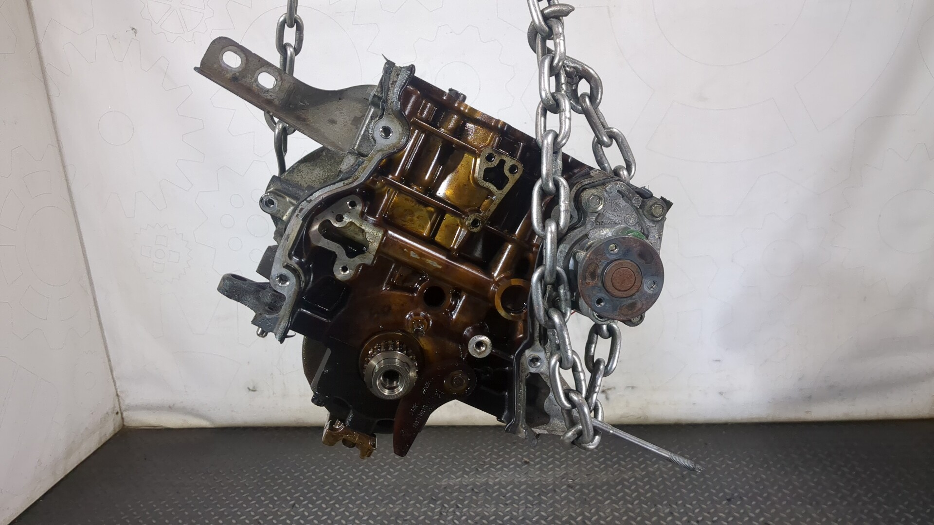 Блок двигателя