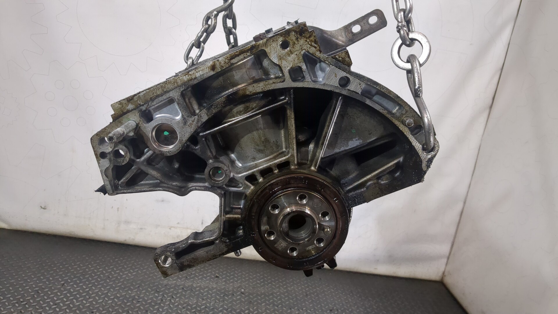 Блок двигателя