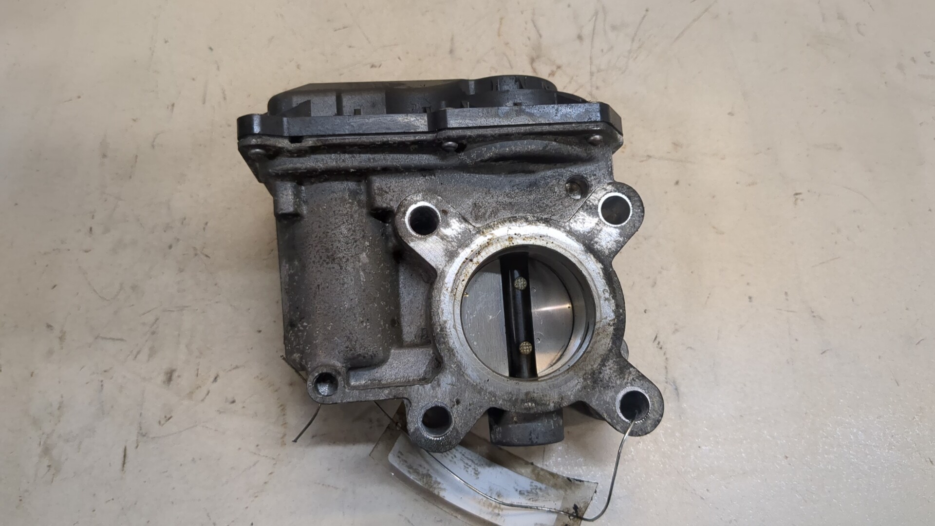 Заслонка дроссельная электрическая