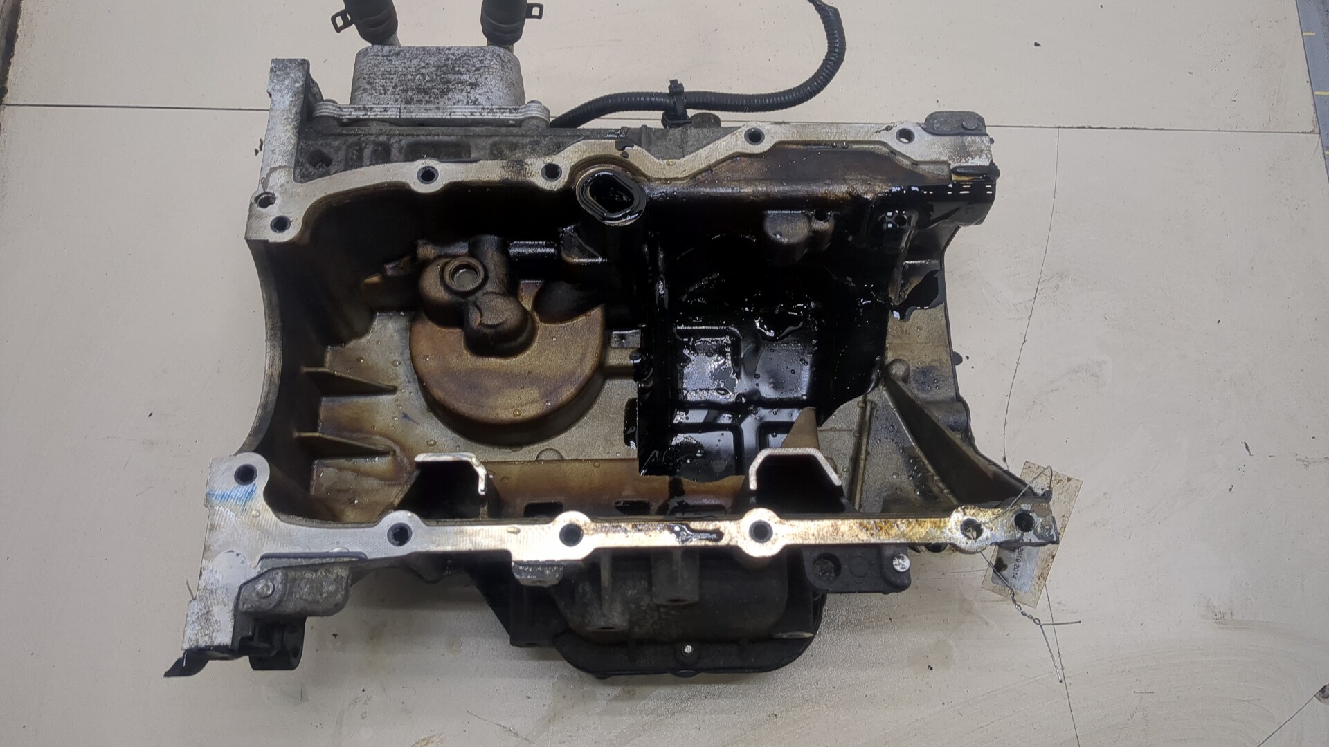 Поддон масляный двигателя (картер)