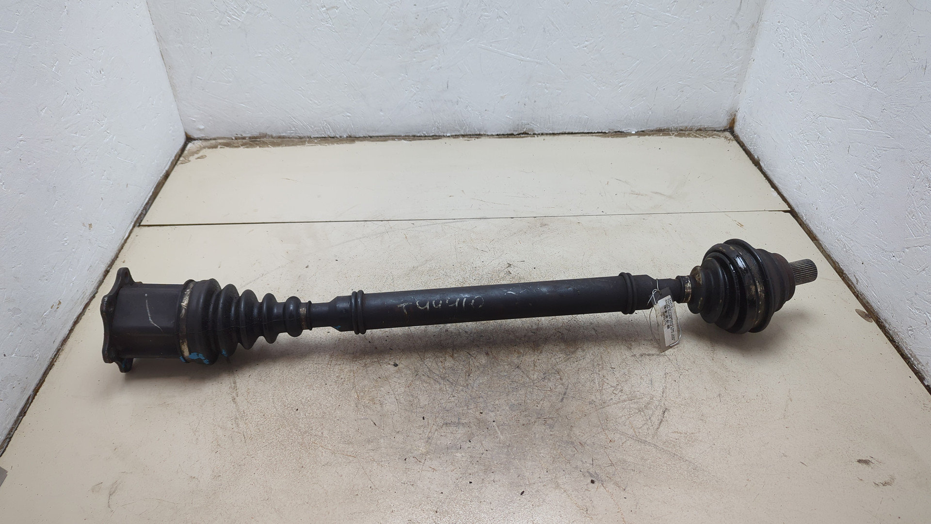 Полуось передняя правая