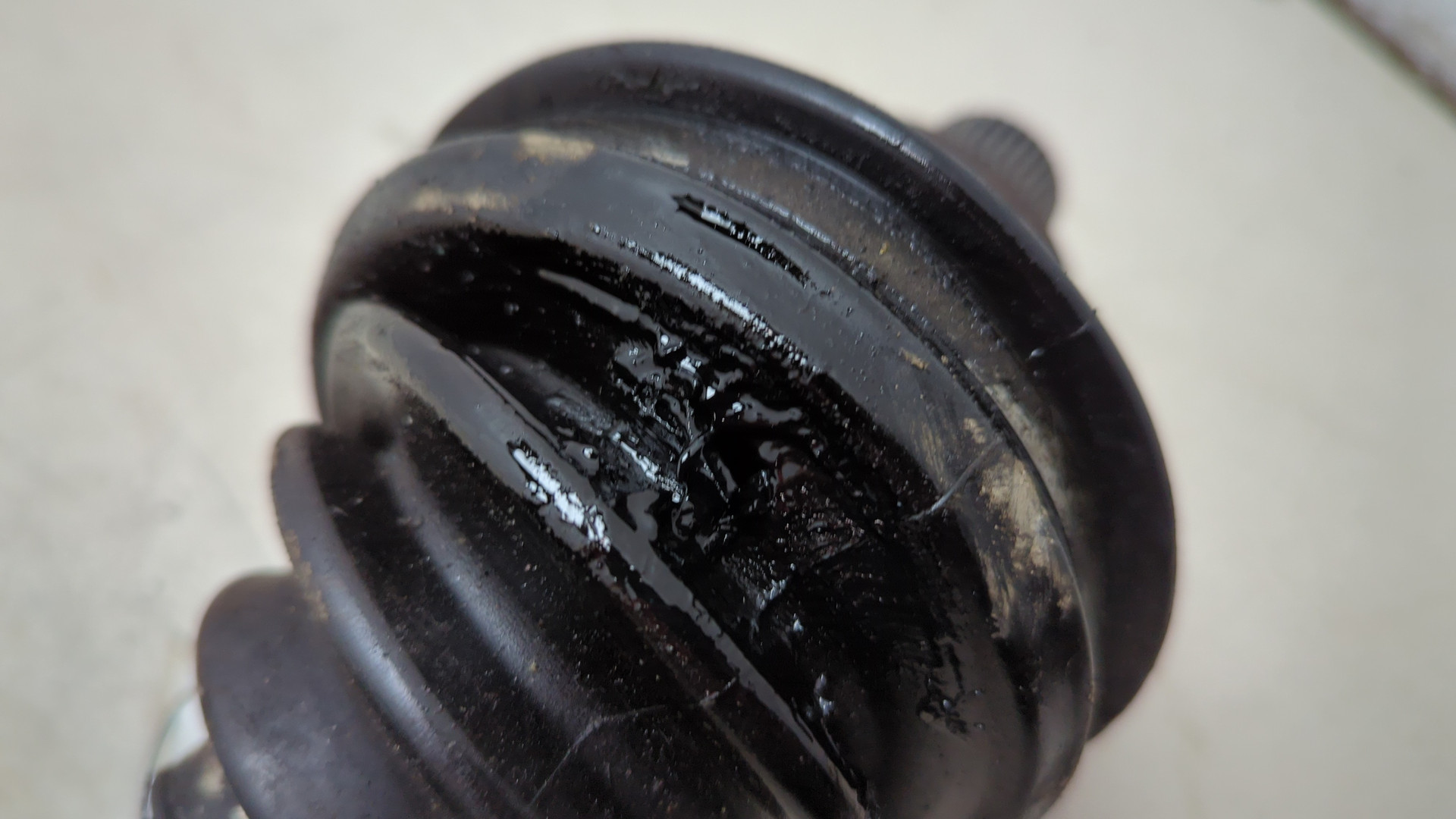 Полуось передняя правая