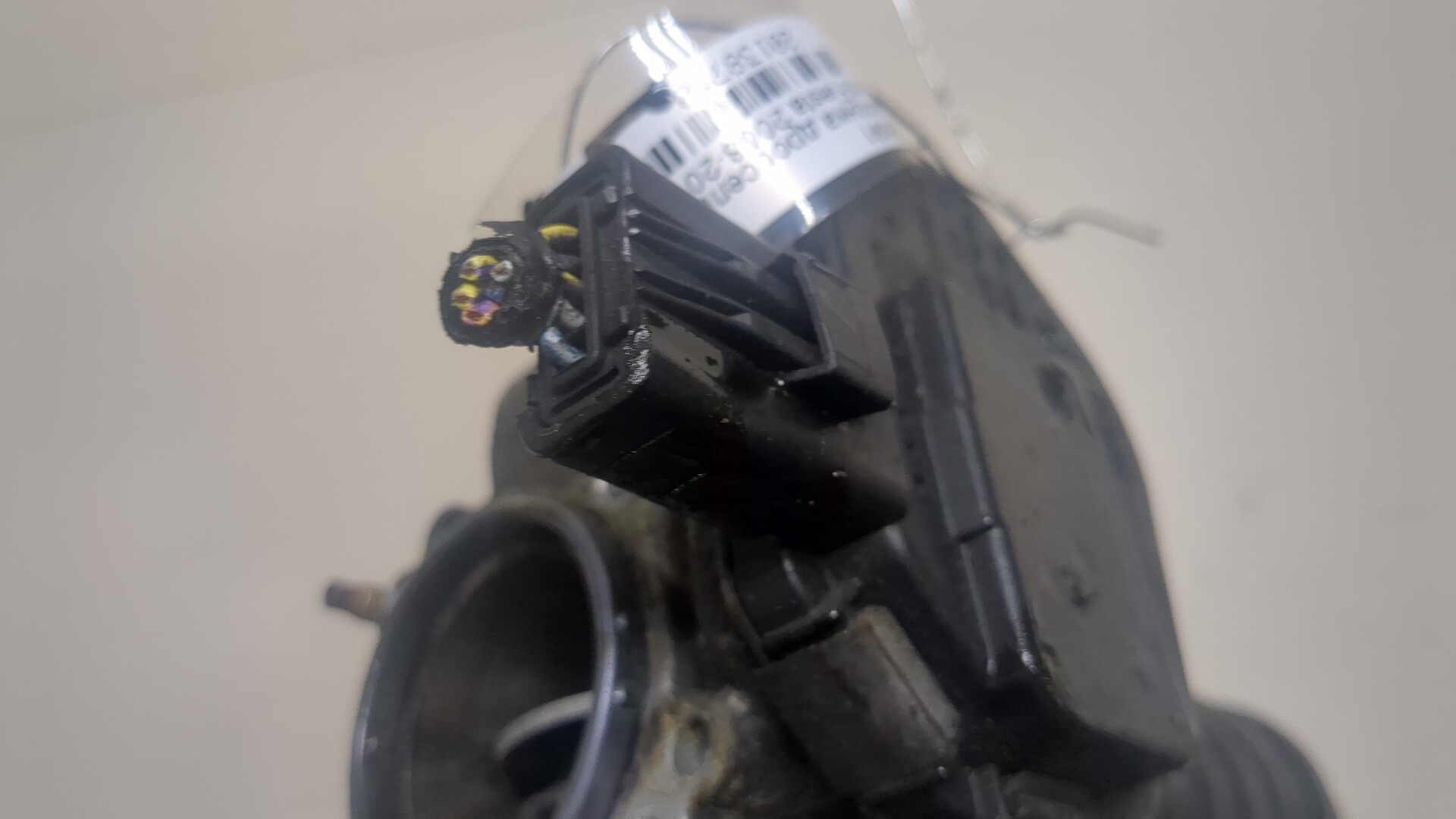 Заслонка дроссельная электрическая