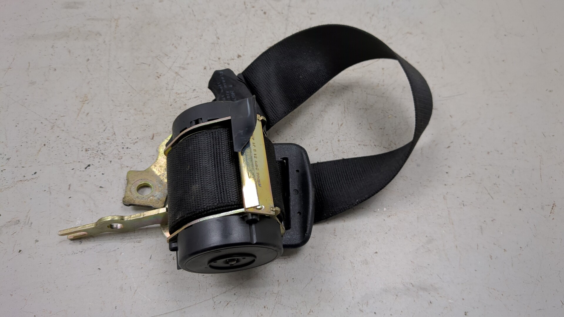 Ремень безопасности