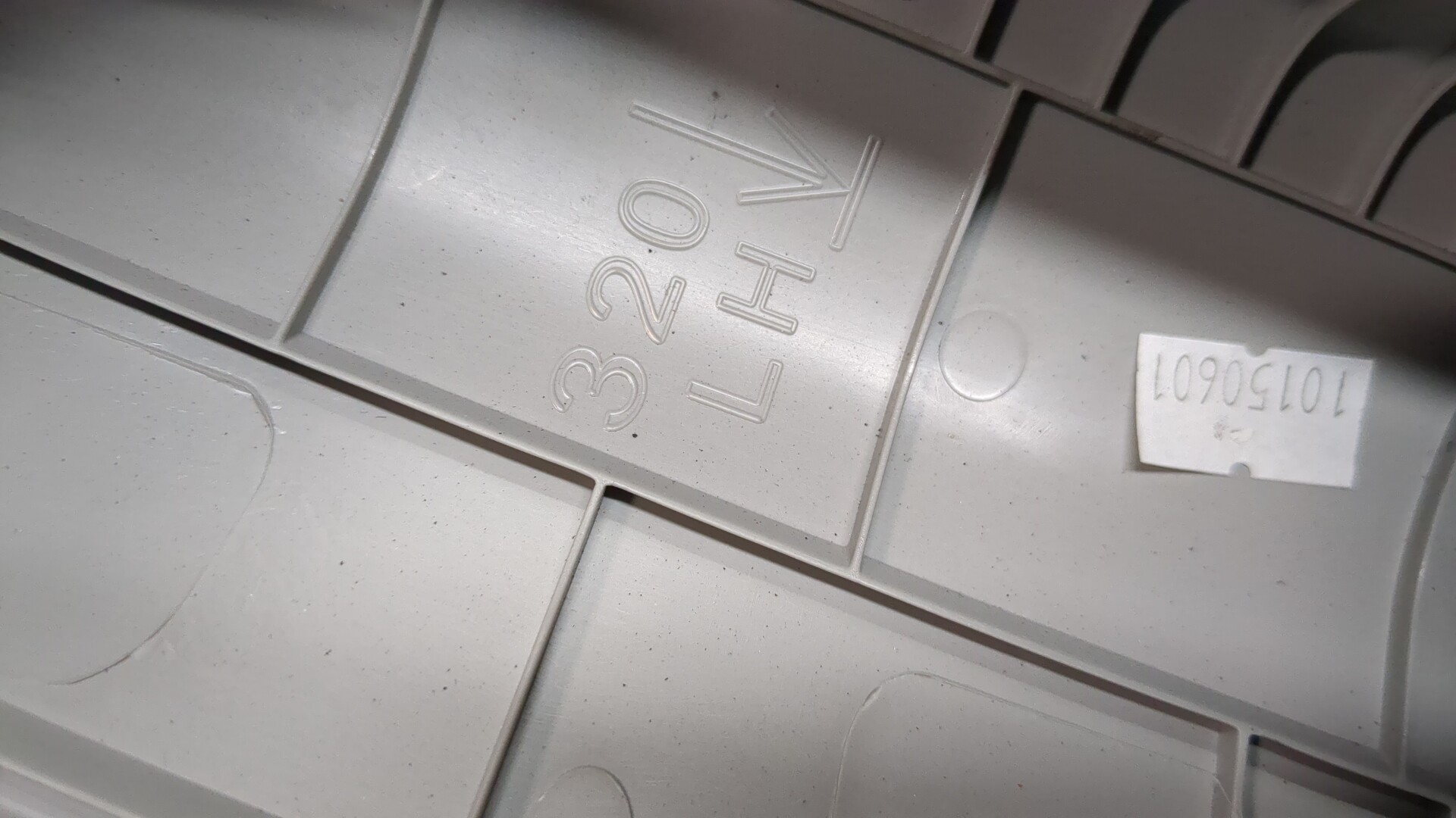 Накладка стойки