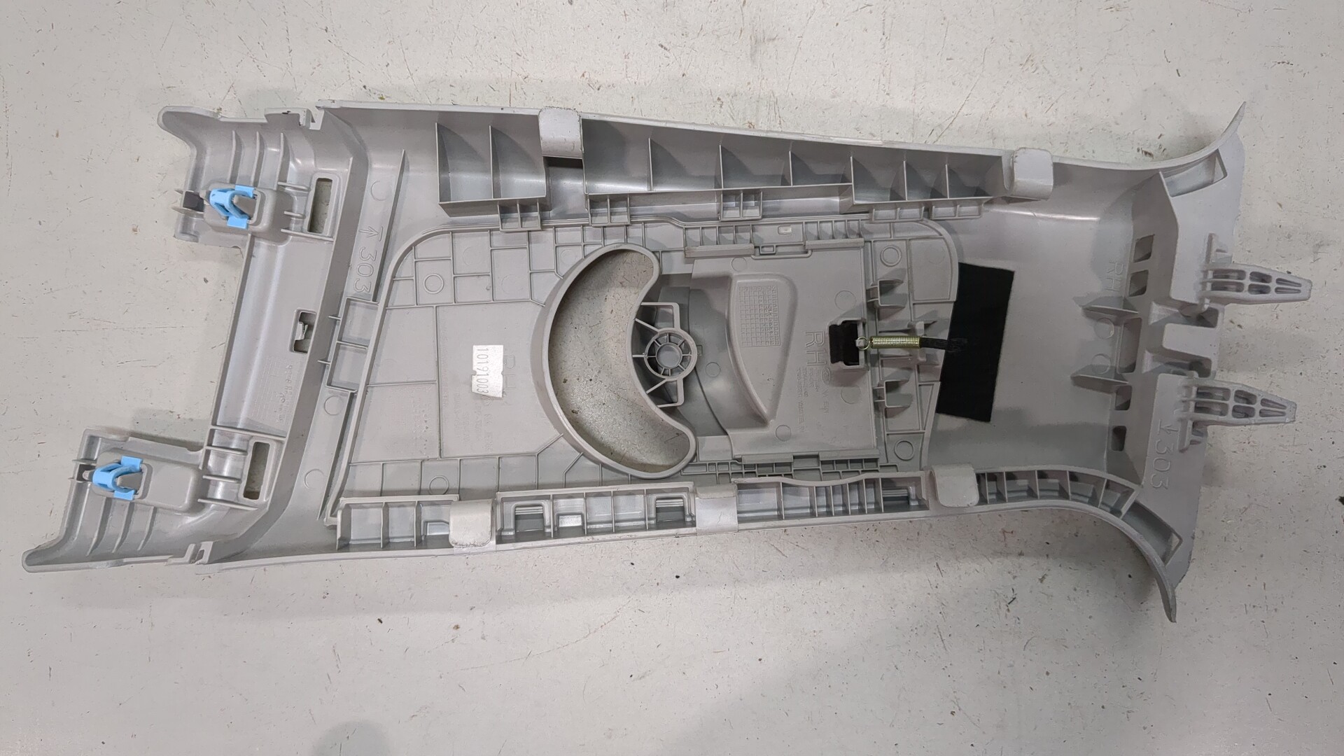 Накладка стойки