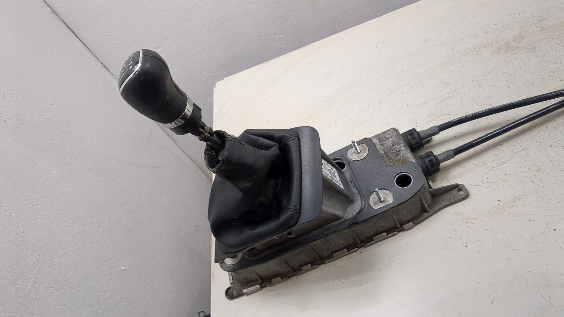 Кулиса МКПП / АКПП