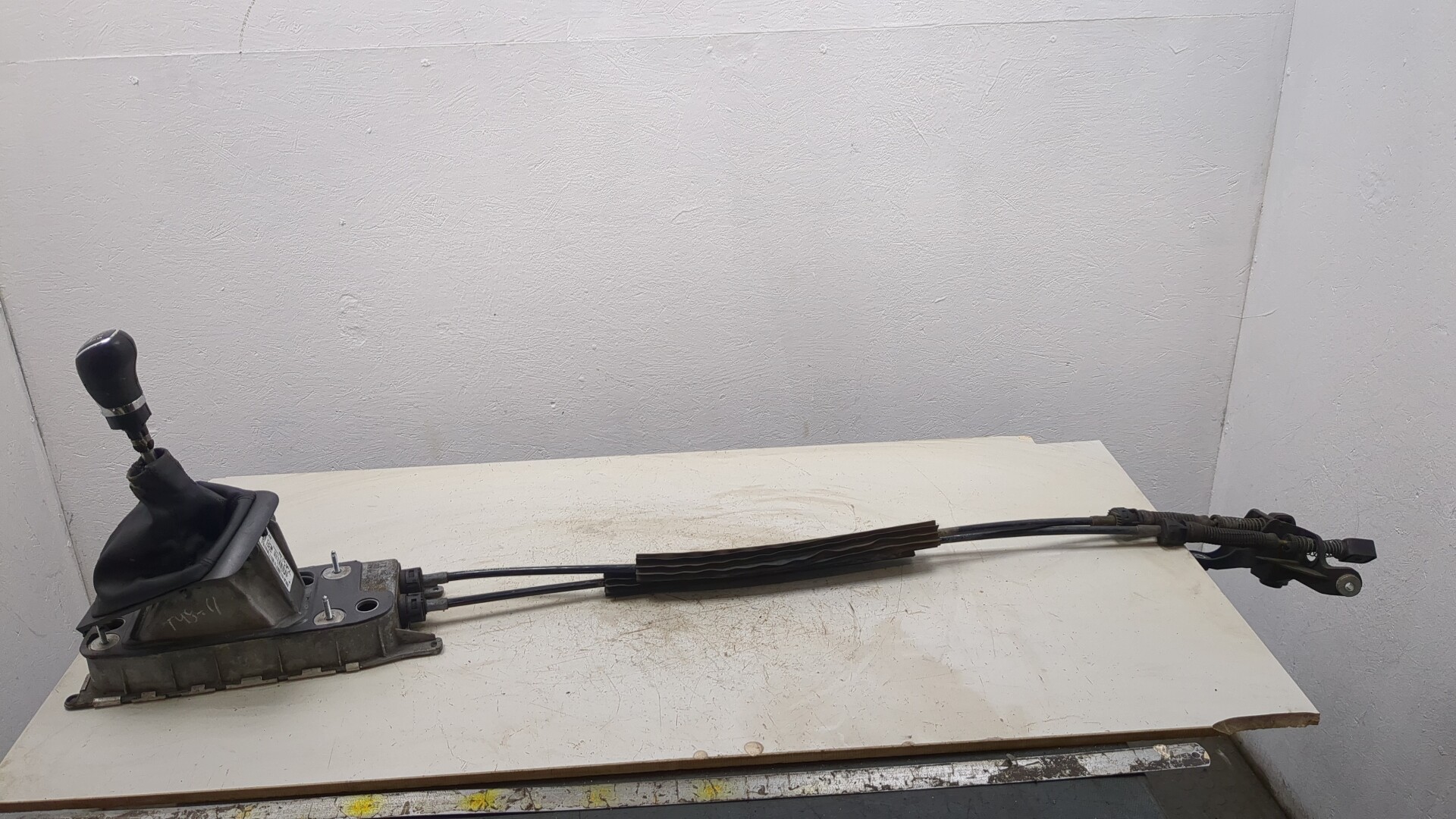 Кулиса МКПП / АКПП