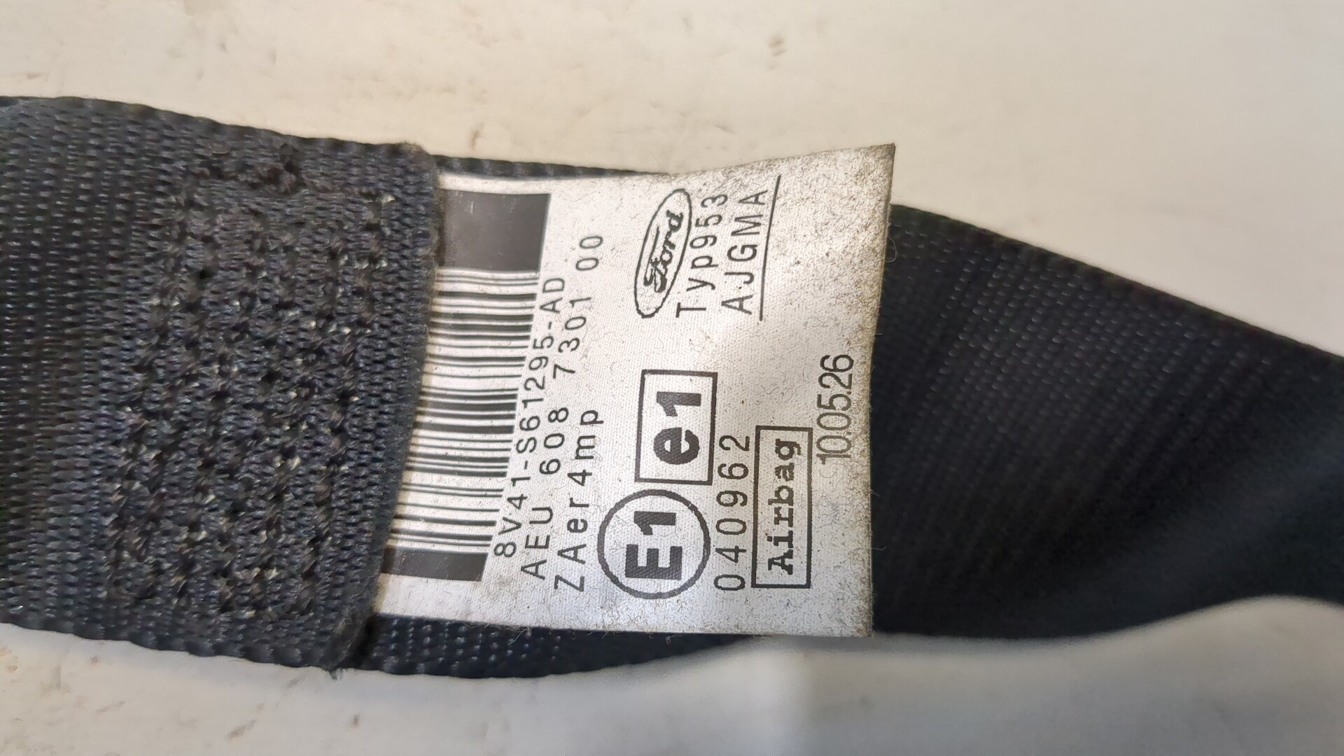 Ремень безопасности