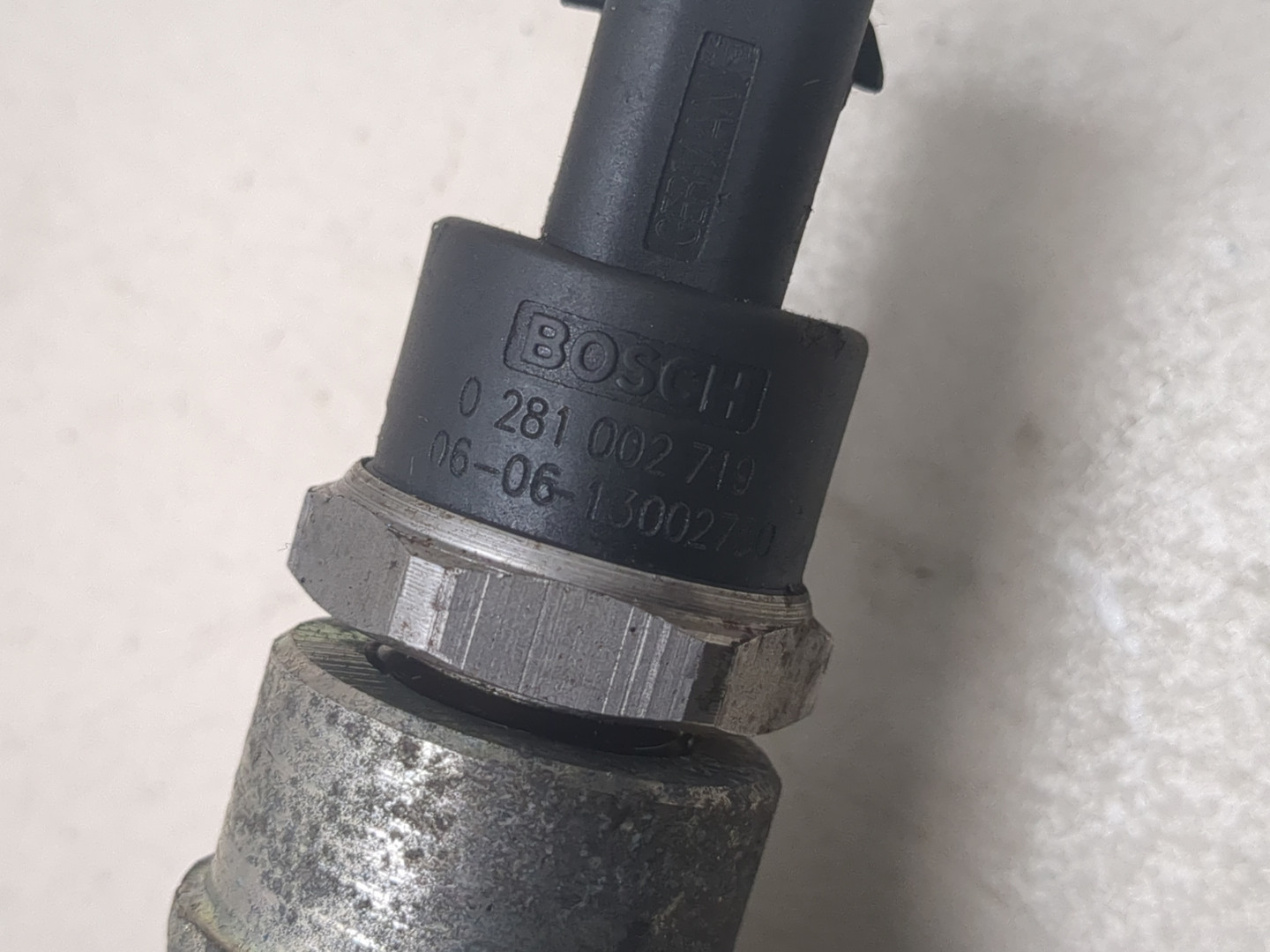 Рейка топливная (рампа)