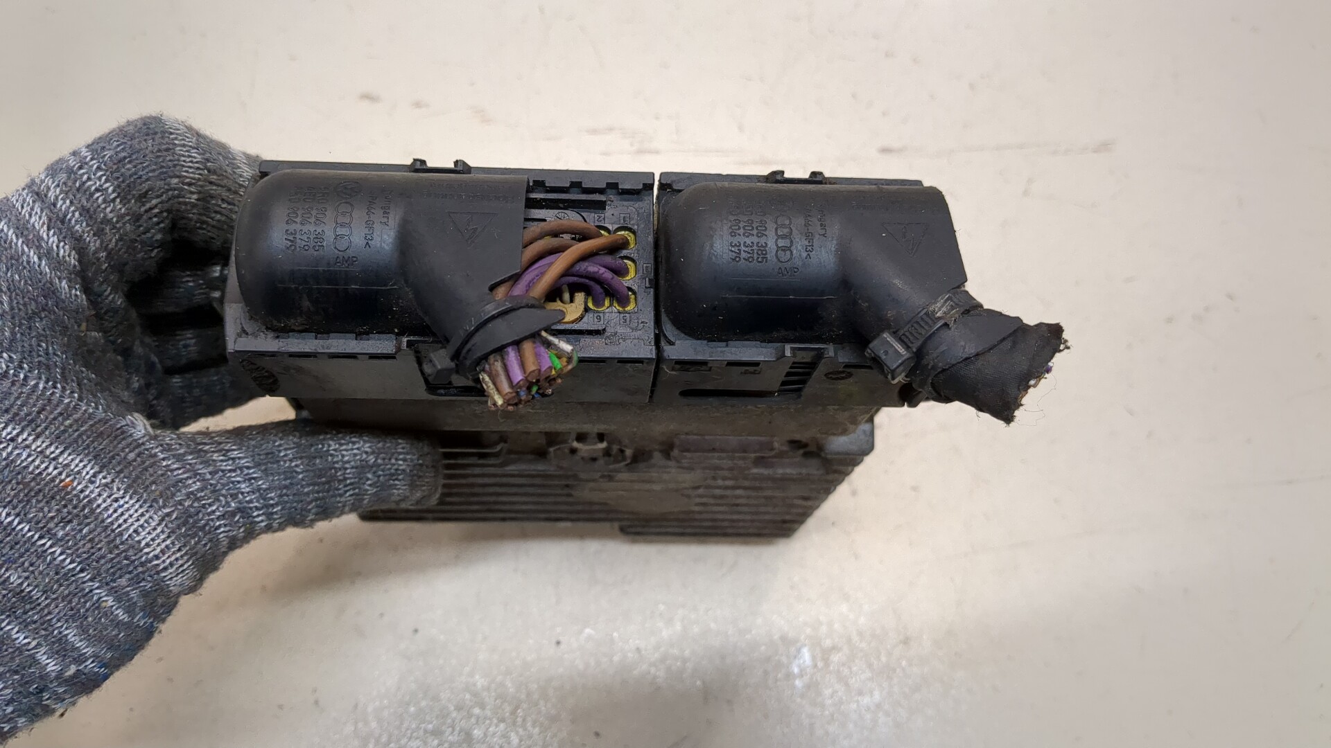 Блок управления двигателем