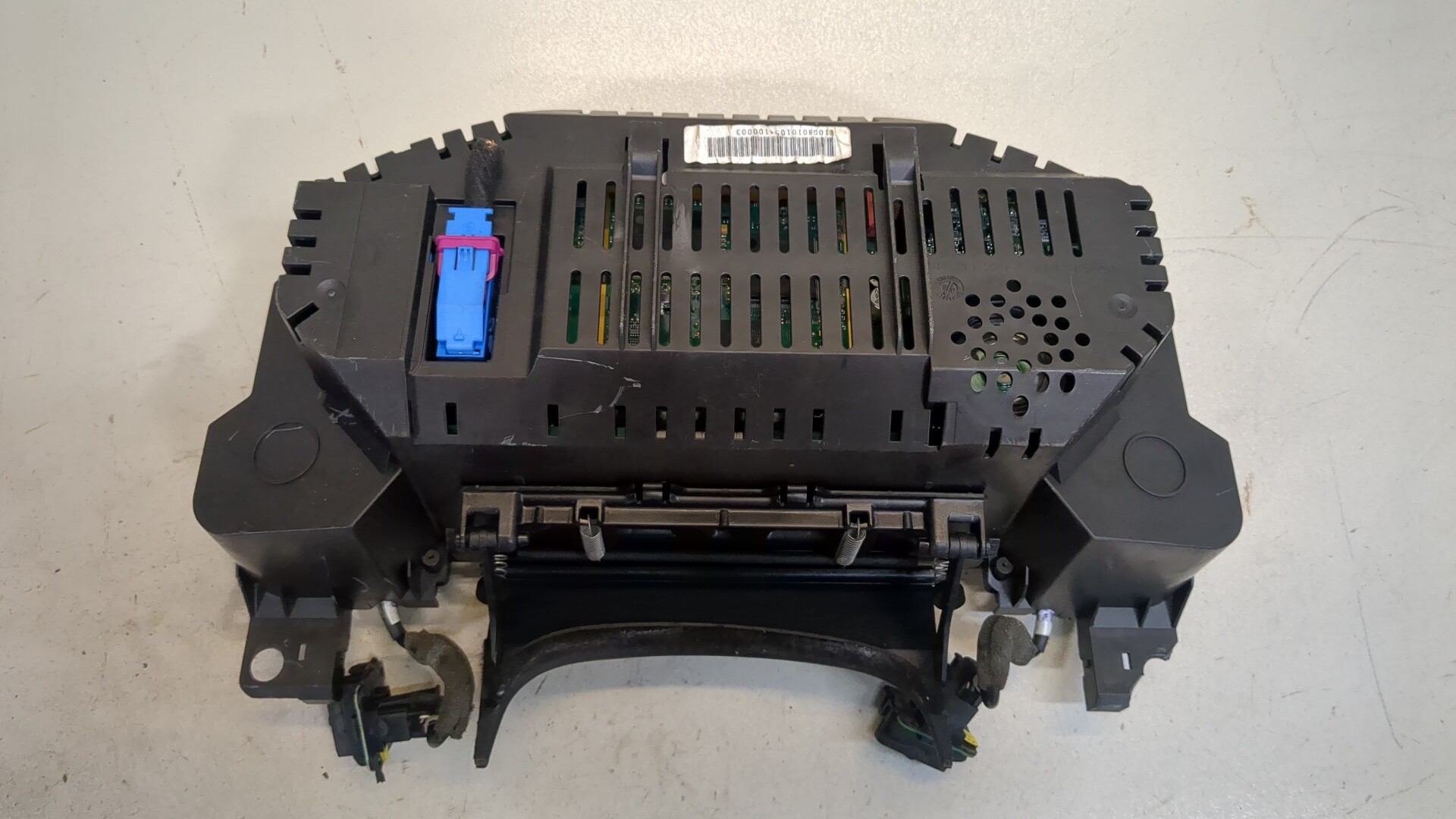 Панель приборов