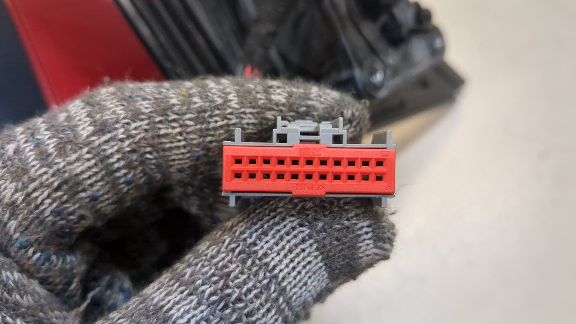 Зеркало левое электрическое