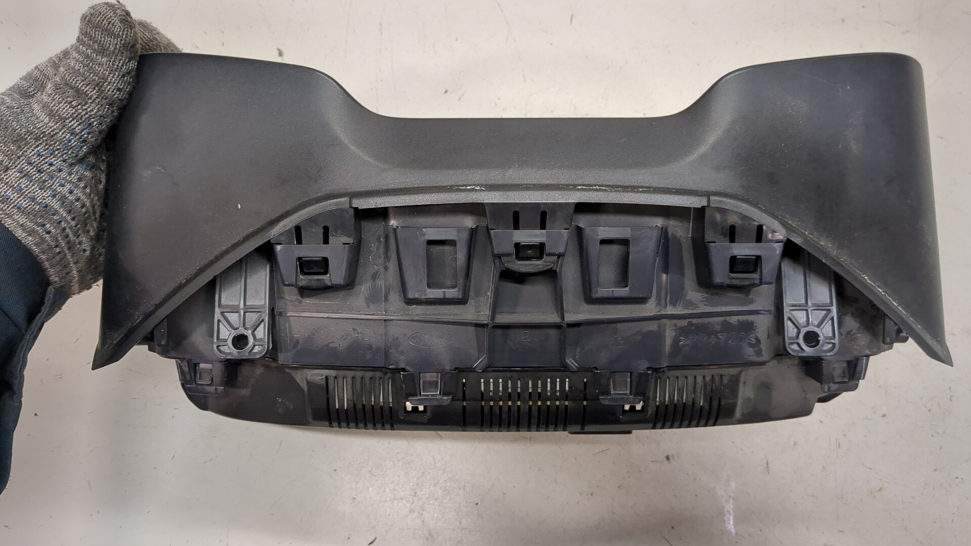 Панель приборов