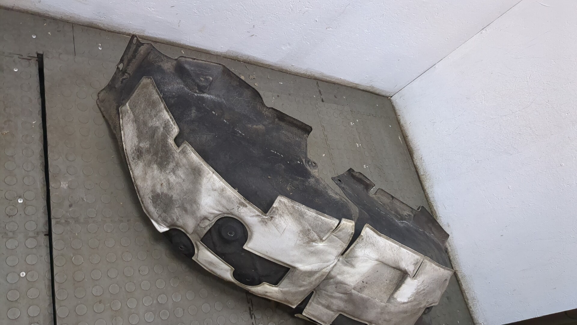 Локер задний левый